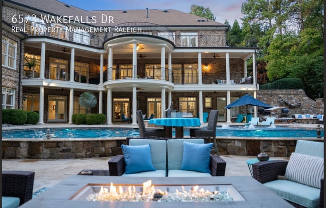 Building Photo - 6573 Wakefalls Dr