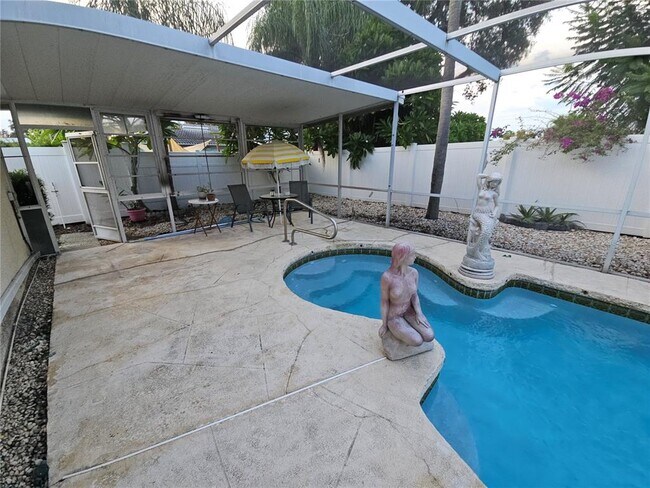Building Photo - 11557 124th Terrace N