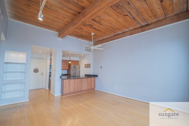 Building Photo - 2639 Boston St