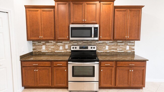 Building Photo - 7915 Moonstone Dr