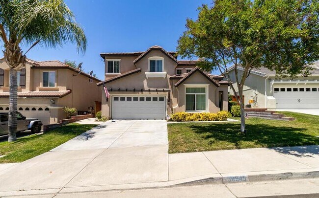 Primary Photo - 38945 Turtle Pond Ln