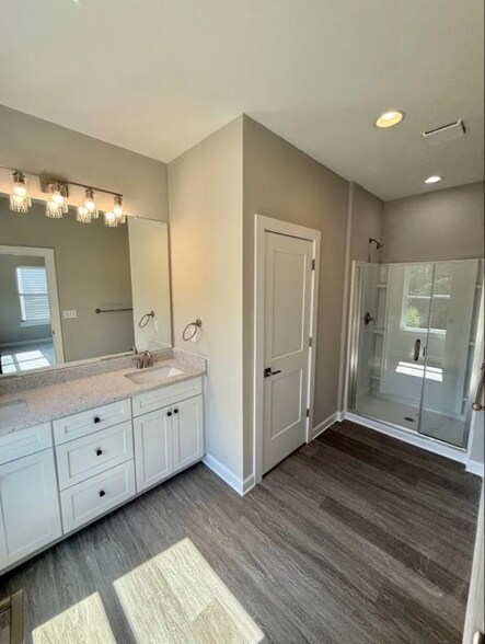 Building Photo - 9416 Lawing School Rd