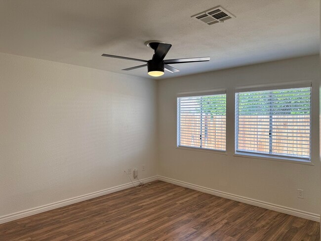 Building Photo - 52395 Avenida Carranza