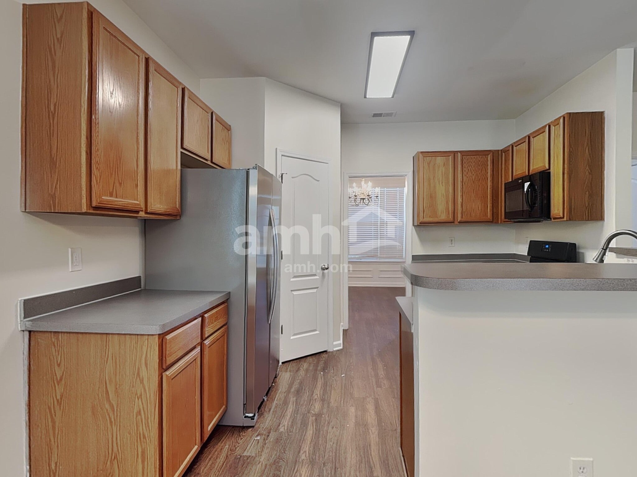 Building Photo - 836 Topaz Valley