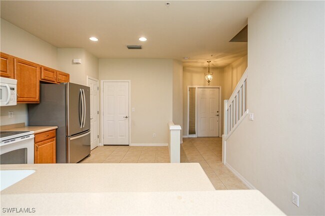 Building Photo - 16246 Ravina Way