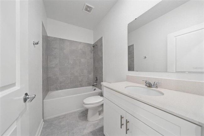 Building Photo - 7405 Stone Crk Trl