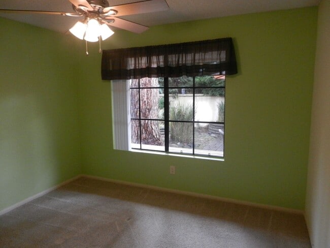 Building Photo - 4473 Augusta Dr