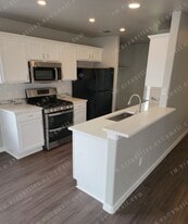 Building Photo - 2874 Southampton Way