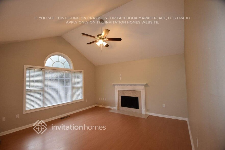 Building Photo - 9455 Pebble Creek Ct