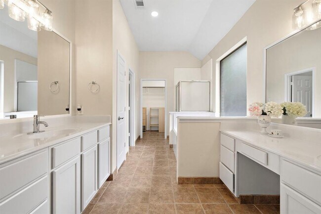 Building Photo - 3209 Flower Reef Cir