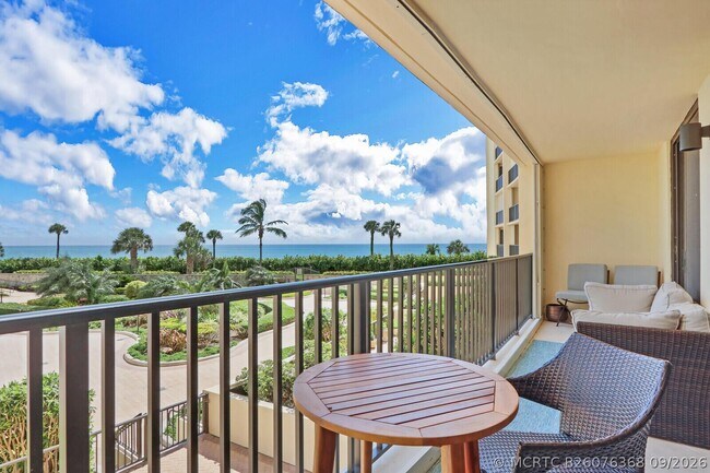 Building Photo - 300 Ocean Trail Way