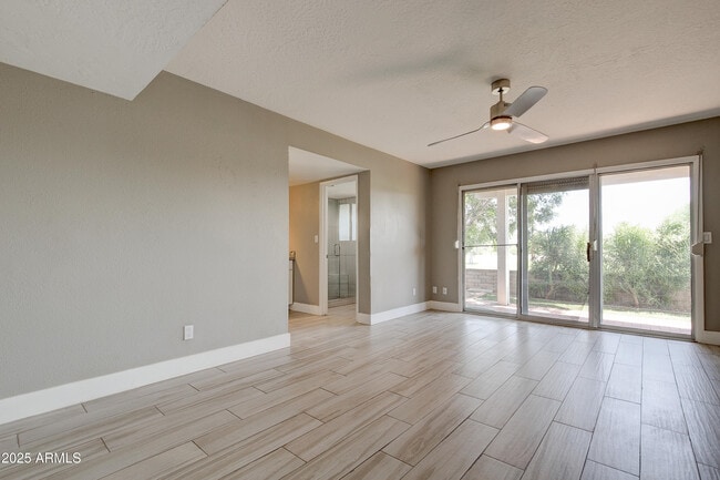 Building Photo - 5321 N 79th Way