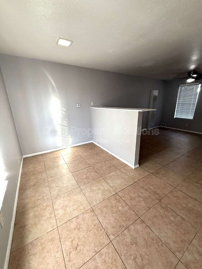 Building Photo - 401 14th St NW