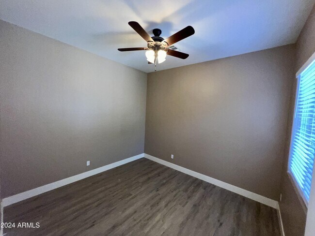Building Photo - 4443 S Greythorne Way