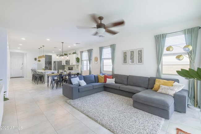 Building Photo - 22638 E Quintero Ct