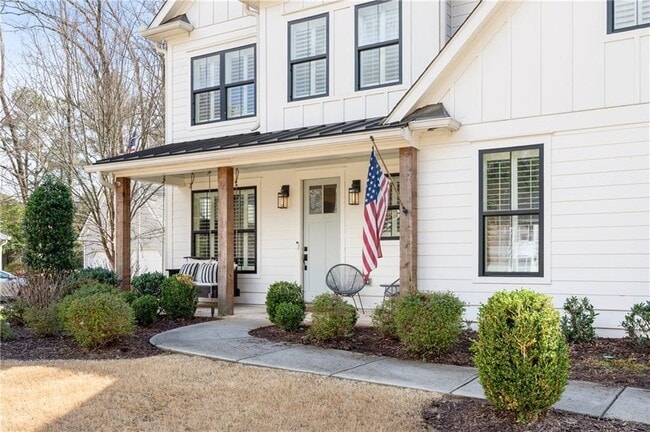Building Photo - 5638 Glenrich Dr