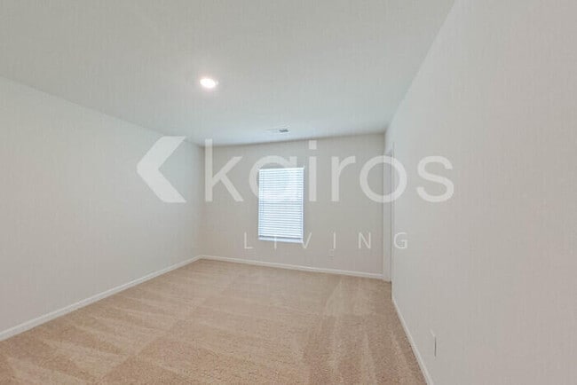 Building Photo - 354 Common Reed Dr