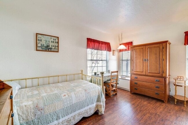 Building Photo - 5888 Grand Ave