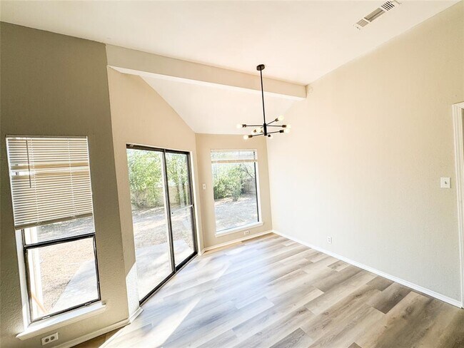 Building Photo - 2315 Windsong Trail