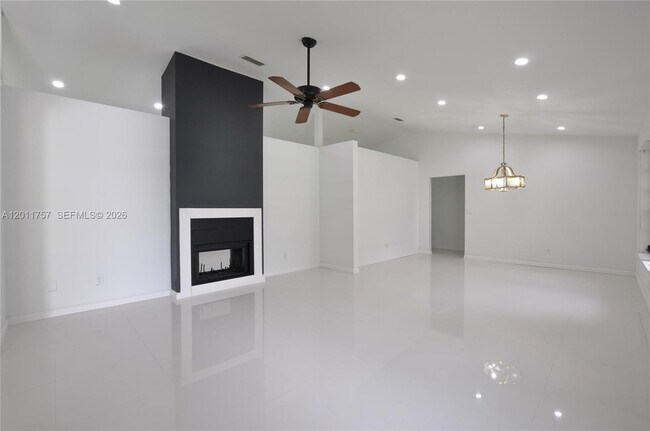 Building Photo - 16760 SW 280th St
