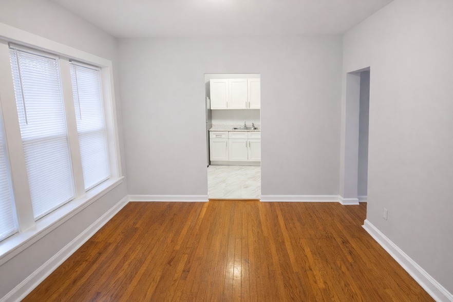 Building Photo - 6710 S Merrill Ave