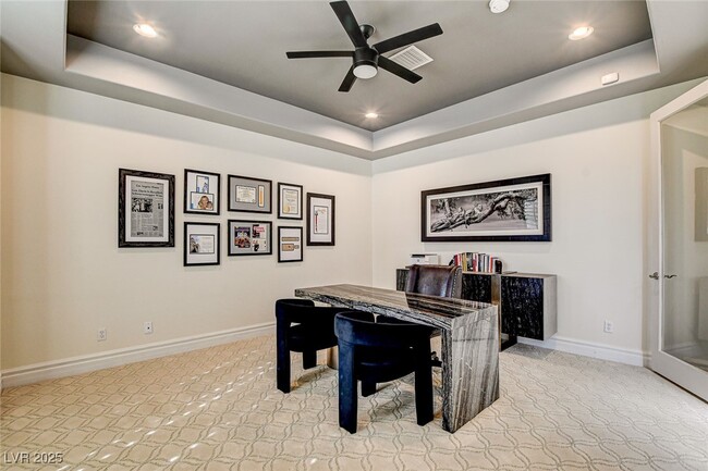 Building Photo - 2272 Coral Ridge Ave