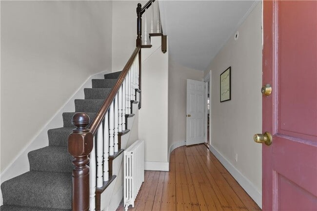 Building Photo - 20 Borden Farm Rd