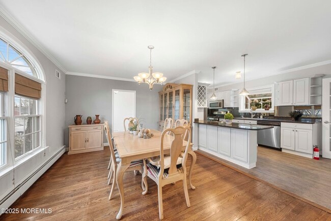 Building Photo - 146 Bath Ave