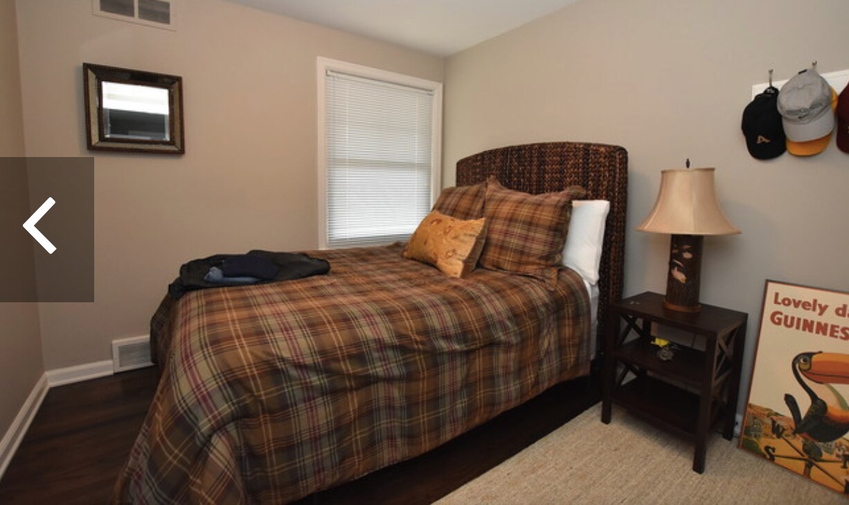 2nd Badroom - 997 Henrietta St