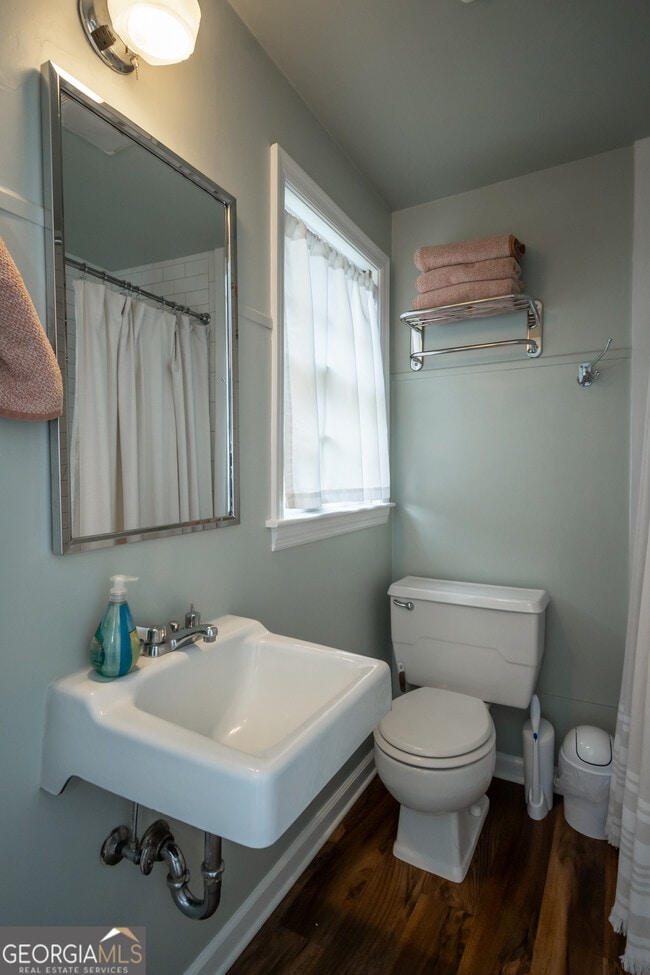 Building Photo - 290.5 Milledge Cir