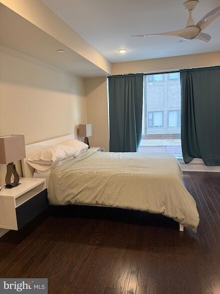 Building Photo - 1651 E Eyre St