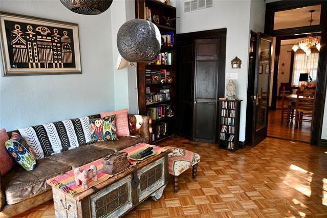 Building Photo - 327 S Edgefield Ave