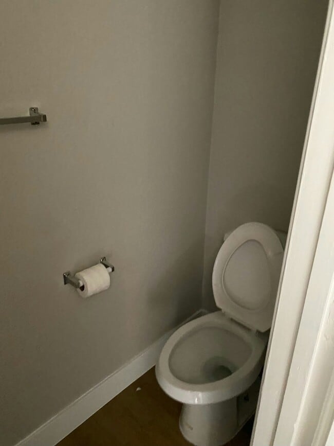 Building Photo - 2814 E Le Marche Ave