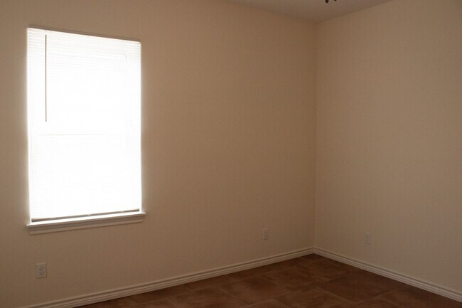 Building Photo - Brand New 1 Bedroom / 1 Bathroom Apartments in Lindale!