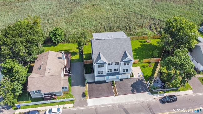 Building Photo - 995 Reef Rd