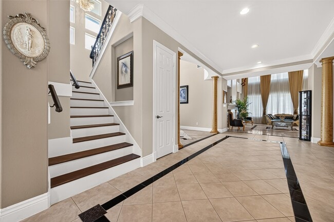 Building Photo - 5303 Fenwick Way Ct