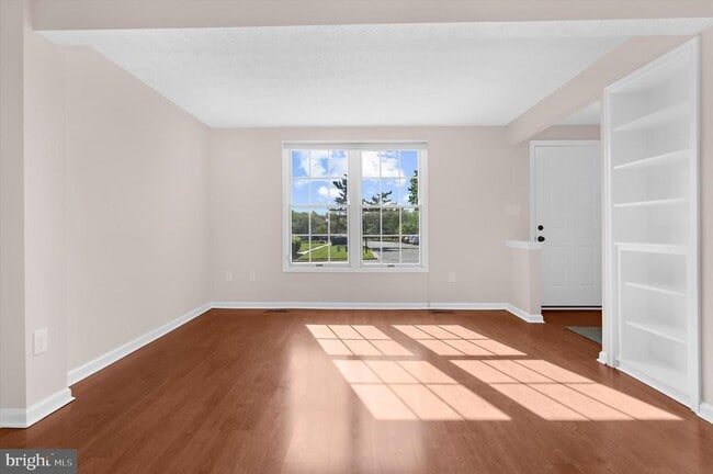 Building Photo - 8164 Hazy Dawn Ct