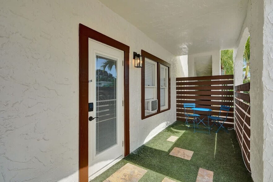 Building Photo - 901 N Federal Hwy