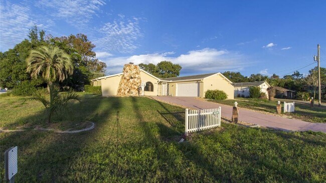 Building Photo - 4430 Odin St