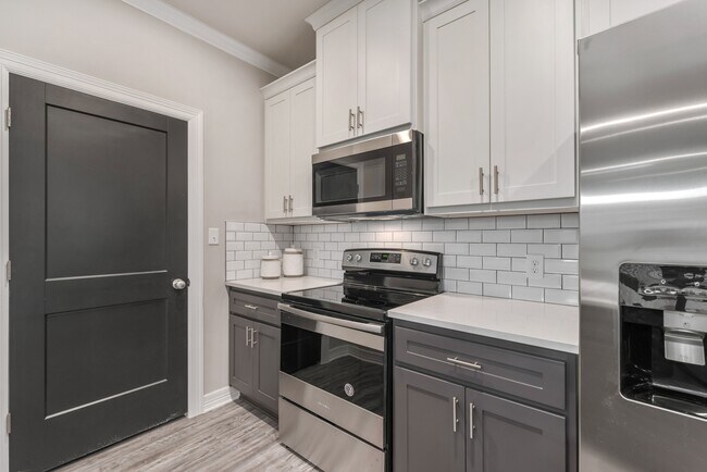 Building Photo - 504 Cooner St