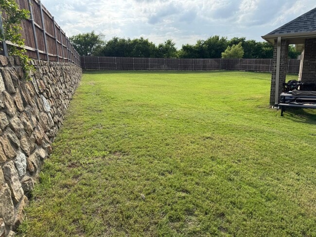 Building Photo - 9228 Pepper Grass Dr