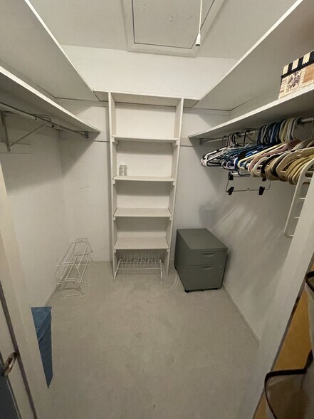 Building Photo - 4026 Society Dr