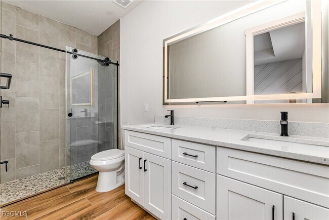 Building Photo - 4161 NW 39th Pl