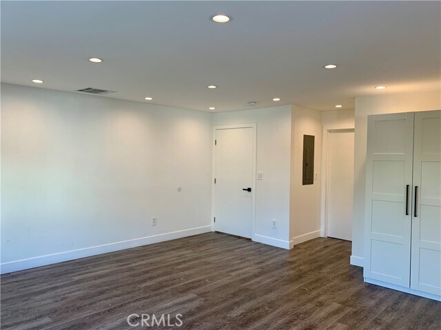 Building Photo - 7811 Electra Dr