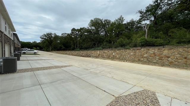 Building Photo - 235 Territory Trl