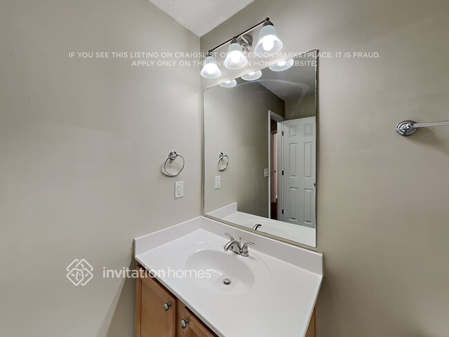 Building Photo - 162 Southwind Ln