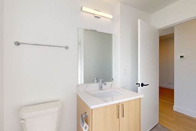 Floorplan - 5411-5421 S. Ellis Avenue
