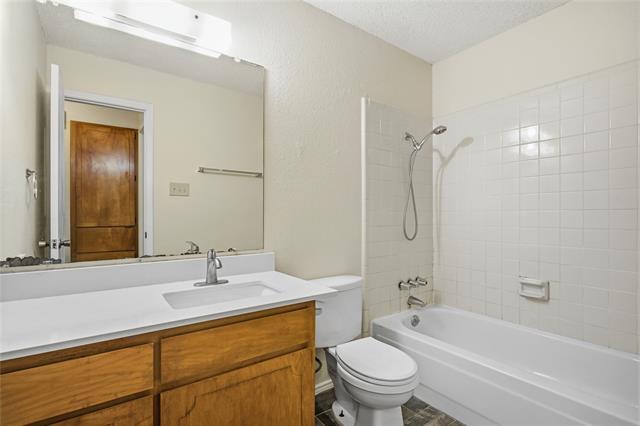 Building Photo - 5900 Stardust Dr S