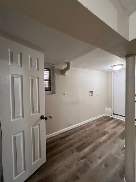 Building Photo - 138 Fulton Ave