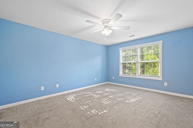 Building Photo - 4140 Riverlook Pkwy SE